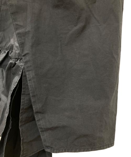 YORI（ヨリ）YORI (ヨリ) バックフリルブラウス ネイビー サイズ:FREEの古着・服飾アイテム