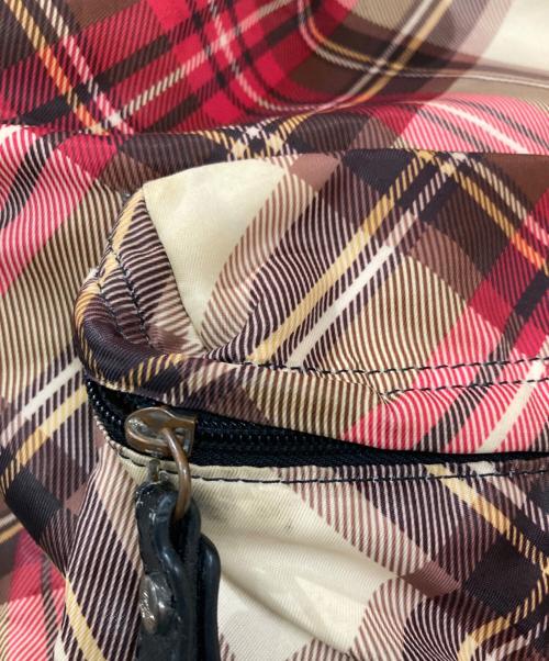 Vivienne Westwood（ヴィヴィアンウエストウッド）Vivienne Westwood (ヴィヴィアンウエストウッド) オーブパッチチェック柄リュック レッドの古着・服飾アイテム