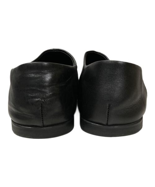 endevice（エンデヴァイス）endevice (エンデヴァイス) タビ レザー スリッポンシューズ ブラック サイズ:42の古着・服飾アイテム