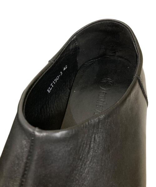 endevice（エンデヴァイス）endevice (エンデヴァイス) タビ レザー スリッポンシューズ ブラック サイズ:42の古着・服飾アイテム