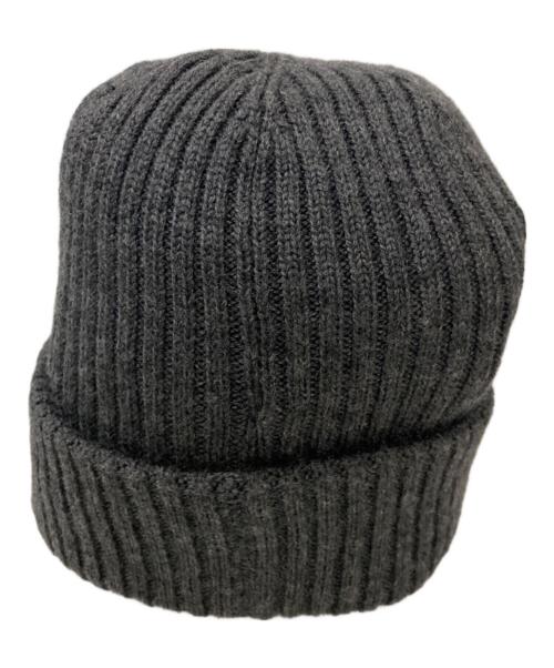 MONCLER（モンクレール）MONCLER (モンクレール) ロゴワッペンニット帽 グレーの古着・服飾アイテム