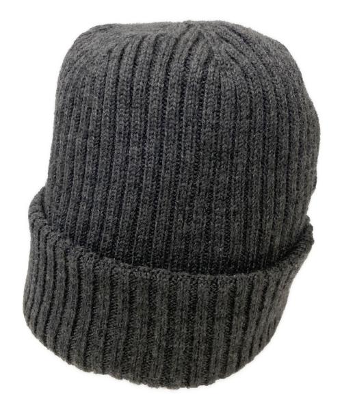 MONCLER（モンクレール）MONCLER (モンクレール) ロゴワッペンニット帽 グレーの古着・服飾アイテム