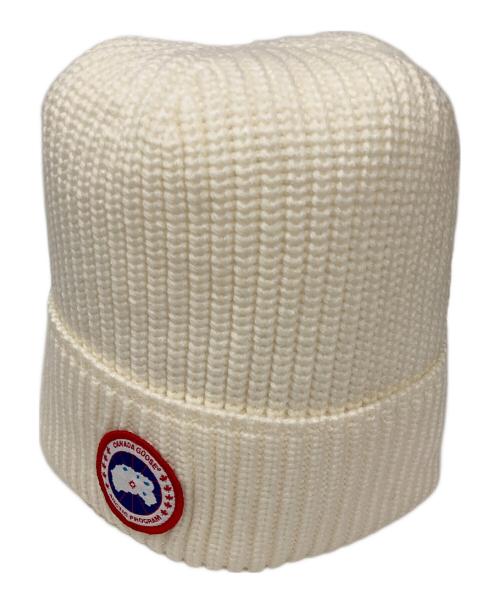 CANADA GOOSE（カナダグース）CANADA GOOSE (カナダグース) ロゴワッペンニット帽 アイボリーの古着・服飾アイテム