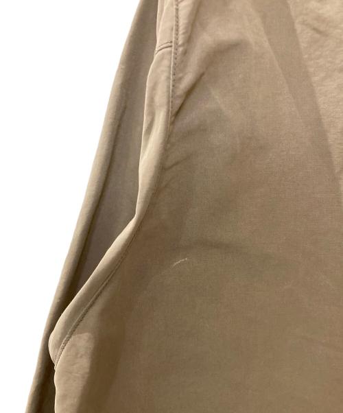 COMOLI（コモリ）COMOLI (コモリ) コットンナイロンコーチジャケット ベージュ サイズ:2の古着・服飾アイテム