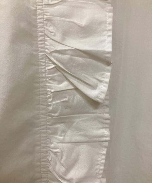 YORI（ヨリ）yori (ヨリ) フロントフリルブラウス ホワイト サイズ:FREEの古着・服飾アイテム