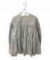 yori (ヨリ) ギャザーフリルブラウス グレー サイズ:FREE：11000円