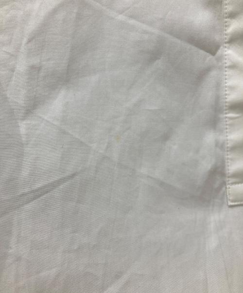 LACOSTE（ラコステ）LACOSTE (ラコステ) ノーカラーシャツ ホワイト サイズ:Sの古着・服飾アイテム