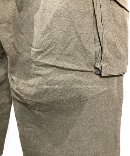 MAATEE&SONS（マーティーアンドサンズ）MAATEE&SONS (マーティーアンドサンズ) MILITARY TROUSERS オリーブ サイズ:2の古着・服飾アイテム
