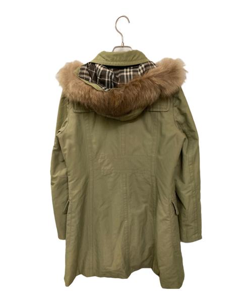 BURBERRY BLUE LABEL（バーバリーロンドンブルーレーベル）BURBERRY BLUE LABEL (バーバリーロンドンブルーレーベル) ファー付き裏地チェック中綿ナイロンコート オリーブ サイズ:Lの古着・服飾アイテム