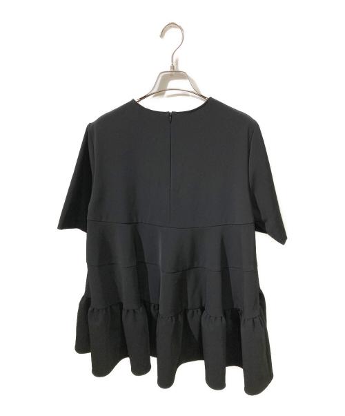 YORI（ヨリ）YORI (ヨリ) ハーフスリーブティアードブラウス ブラック サイズ:Mの古着・服飾アイテム