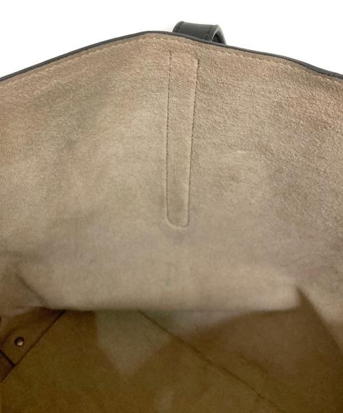 JIMMY CHOO（ジミーチュウ）JIMMY CHOO (ジミーチュウ) スタッズレザートートバッグ ホワイトの古着・服飾アイテム