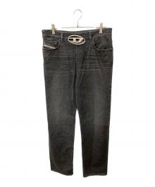 DIESEL（ディーゼル）の古着「1955 fsc2 straight-leg jeans」｜グレー