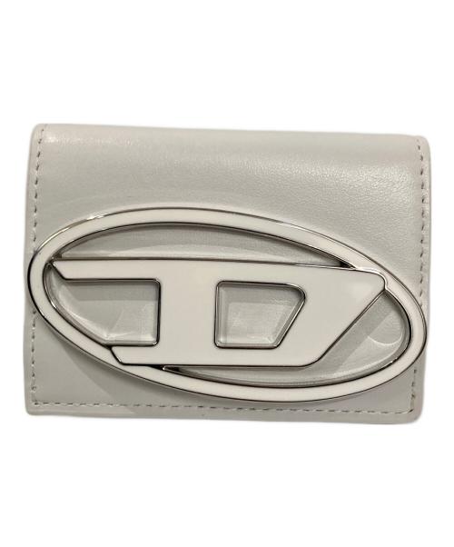 DIESEL（ディーゼル）DIESEL (ディーゼル) Dロゴ三つ折り財布 ホワイトの古着・服飾アイテム
