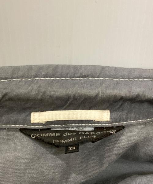 COMME des GARCONS HOMME PLUS（コムデギャルソンオムプリュス）COMME des GARCONS HOMME PLUS (コムデギャルソンオムプリュス) 製品染ウールコットンジャケット グレー サイズ:XSの古着・服飾アイテム