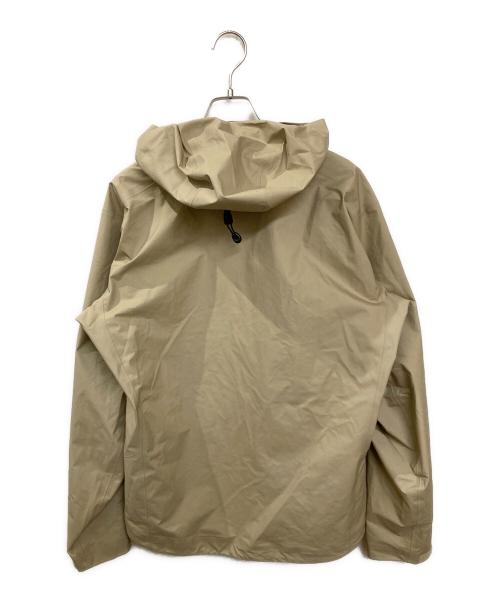 ARC'TERYX（アークテリクス）ARC'TERYX (アークテリクス) BETA JACKET ベージュ サイズ:Mの古着・服飾アイテム
