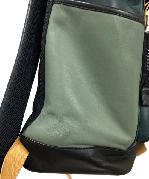 COACH（コーチ）COACH (コーチ) トラックバックパック グリーンの古着・服飾アイテム