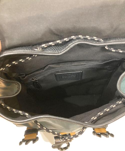 COACH（コーチ）COACH (コーチ) トラックバックパック グリーンの古着・服飾アイテム