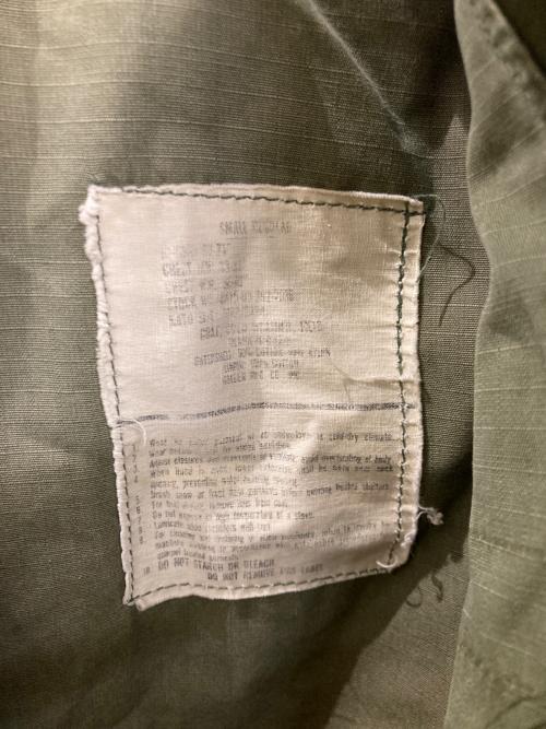 US ARMY（ユーエスアーミー）US ARMY (ユーエスアーミー) 古着M65ジャケット カーキ サイズ:Sの古着・服飾アイテム