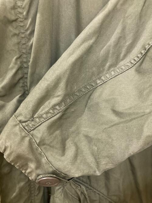 US ARMY（ユーエスアーミー）US ARMY (ユーエスアーミー) 80's M-65 フィッシュテールパーカー /  モッズコート オリーブ サイズ:XLの古着・服飾アイテム