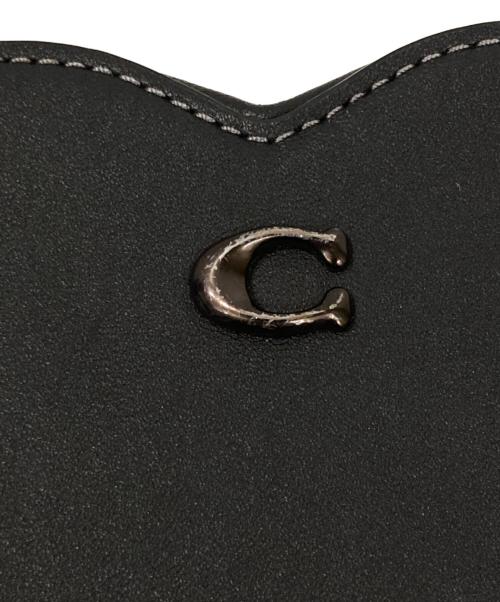 COACH（コーチ）COACH (コーチ) ハート クロスボディ 14 / ショルダーバッグ ブラックの古着・服飾アイテム