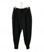 Dulcamaraドゥルカマラ）の古着「リネンタックイージーパンツ」｜ブラック