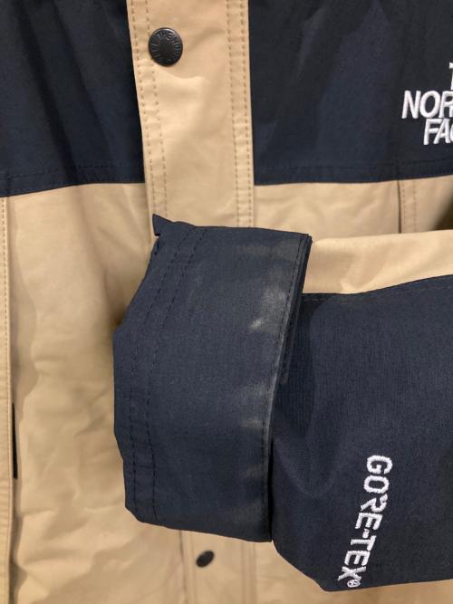 THE NORTH FACE（ザ ノース フェイス）THE NORTH FACE (ザ ノース フェイス) マウンテンライトジャケット ブラック×ベージュ サイズ:Sの古着・服飾アイテム