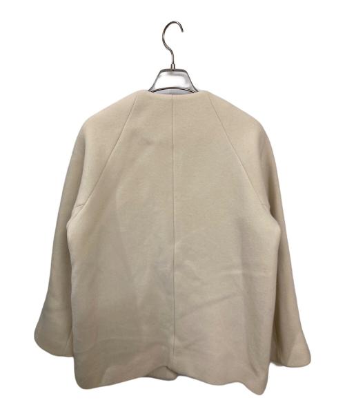 U.A. GreenLabelRelaxing（ユナイテッドアローズグリーンレーベル リラクシング）U.A. GreenLabelRelaxing (ユナイテッドアローズグリーンレーベル リラクシング) ノーカラー ミドル コート アイボリー サイズ:36の古着・服飾アイテム