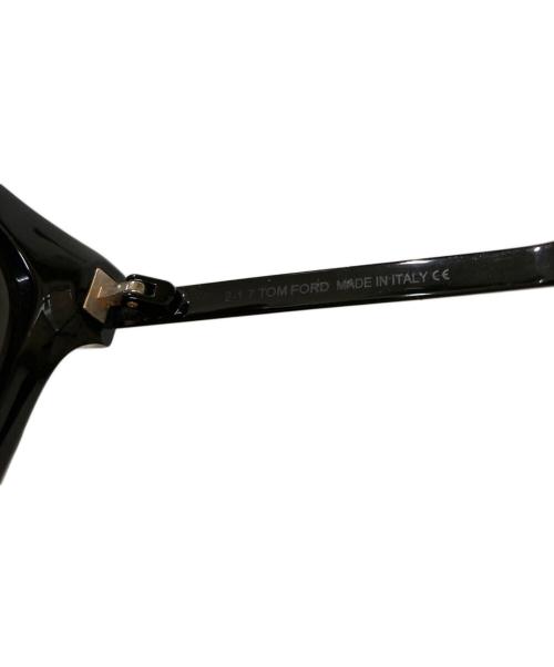 TOM FORD（トムフォード）TOM FORD (トムフォード) ウェリントンコンビサングラス ブラック サイズ:53□19-145の古着・服飾アイテム