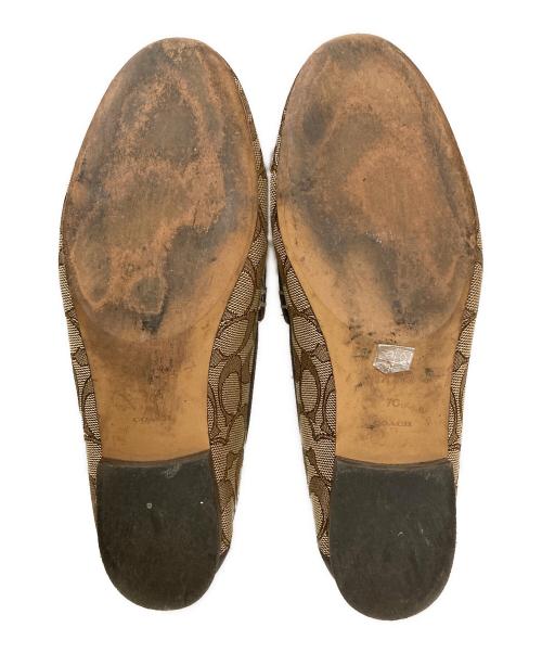 COACH（コーチ）COACH (コーチ) ヘイリーローファー ベージュ サイズ:24cmの古着・服飾アイテム