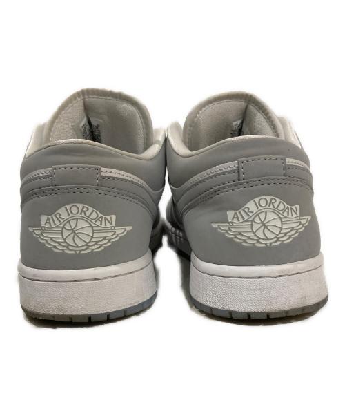NIKE（ナイキ）NIKE (ナイキ) JORDAN BRAND WMNS AIR JORDAN 1 LOW グレー×ホワイト サイズ:28cmの古着・服飾アイテム
