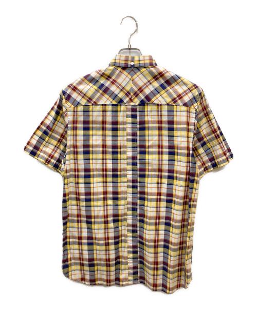 FRED PERRY（フレッドペリー）FRED PERRY (フレッドペリー) 半袖シャツ イエロー サイズ:Sの古着・服飾アイテム