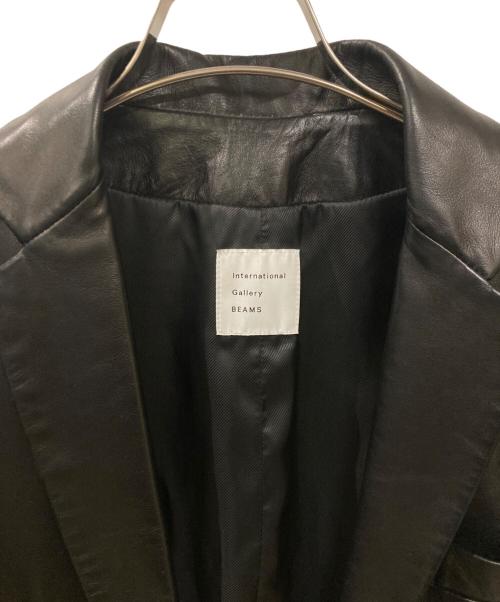 International Gallery BEAMS（インターナショナルギャラリービームス)）International Gallery BEAMS (インターナショナルギャラリービームス) ラムレザーテーラードジャケット ブラック サイズ:不明(実寸サイズをご確認ください)の古着・服飾アイテム