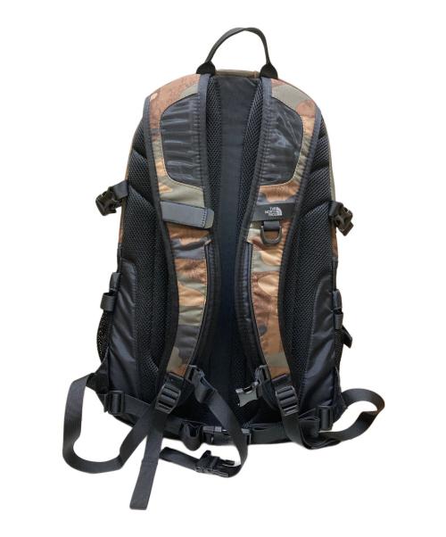 THE NORTH FACE（ザ ノース フェイス）THE NORTH FACE (ザ ノース フェイス) HOT SHOT/バックパック ブラウン×カーキの古着・服飾アイテム