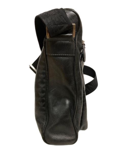 EMPORIO ARMANI（エンポリオアルマーニ）EMPORIO ARMANI (エンポリオアルマーニ) レザーショルダーバッグ ブラックの古着・服飾アイテム