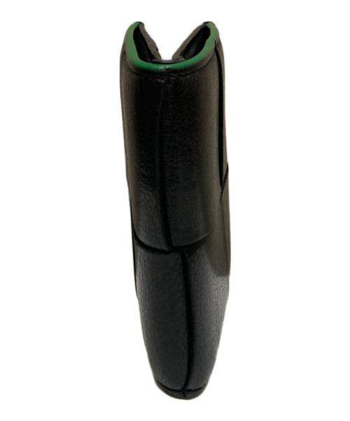 BOTTEGA VENETA（ボッテガベネタ）BOTTEGA VENETA (ボッテガベネタ) カセット 2つ折り財布札入れ ブラックの古着・服飾アイテム