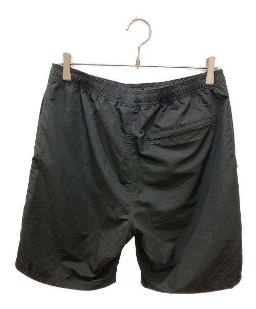 A BATHING APE（アベイシングエイプ）A BATHING APE (アベイシングエイプ) Tiger Beach Shorts ブラック サイズ:Lの古着・服飾アイテム