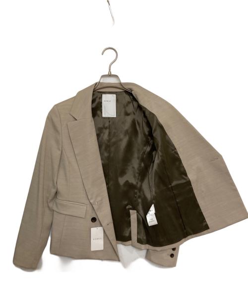 Noble（ノーブル）Noble (ノーブル) コンパクトテーラーWジャケット ベージュ サイズ:38 未使用品の古着・服飾アイテム