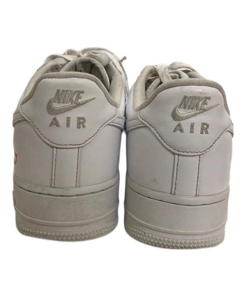 NIKE（ナイキ）NIKE (ナイキ) Supreme (シュプリーム) スニーカー ホワイト サイズ:25cmの古着・服飾アイテム