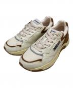 AUTRYオートリ―）の古着「HYPERWAYスニーカー」｜アイボリー