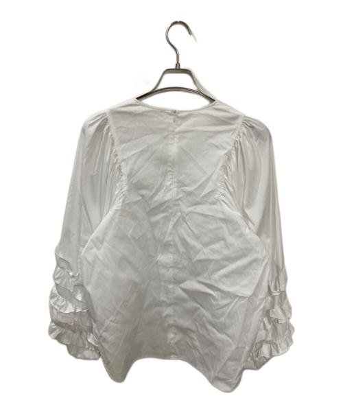 YORI（ヨリ）yori (ヨリ) サークルフリルスリーブブラウス ホワイト サイズ:FREEの古着・服飾アイテム