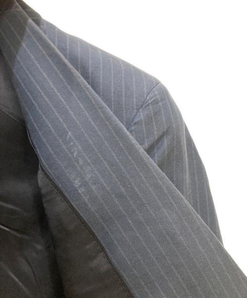 LARDINI（ラルディーニ）LARDINI (ラルディーニ) ストライプセットアップスーツ グレー サイズ:44の古着・服飾アイテム