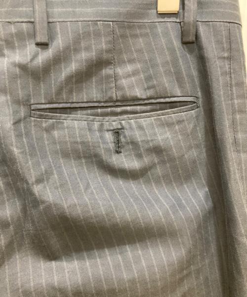 LARDINI（ラルディーニ）LARDINI (ラルディーニ) ストライプセットアップスーツ グレー サイズ:44の古着・服飾アイテム