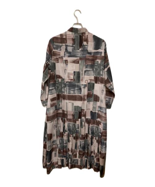 SUMISTYLE（スミスタイル）SUMISTYLE (スミスタイル) ear PAPILLONNER (イアパピヨネ) 長袖斜めプリーツワンピース ピンク サイズ:Freeの古着・服飾アイテム