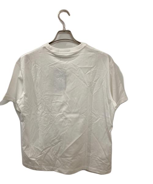 FRED PERRY（フレッドペリー）FRED PERRY (フレッドペリー) 刺繍Tシャツ ベージュ サイズ:Lの古着・服飾アイテム