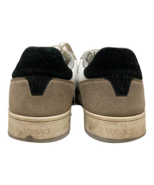 VERSACE（ヴェルサーチェ）VERSACE (ヴェルサーチェ) Medusa Logo Suede Leather Sneakers ブラウン サイズ:42の古着・服飾アイテム