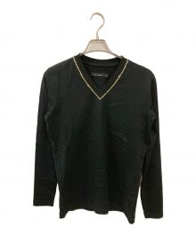 1piu1uguale3（ウノピュウノウグァーレトレ）の古着「ラインストーンVネックカットソー」｜ブラック