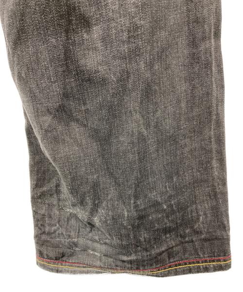 Coogi（クージー）Coogi (クージー) 古着　3D刺繍バギーデニムパンツ ブラック サイズ:W44の古着・服飾アイテム