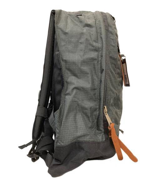 GREGORY（グレゴリー）GREGORY (グレゴリー) クラシックデイ / リュック バックパック グレーの古着・服飾アイテム