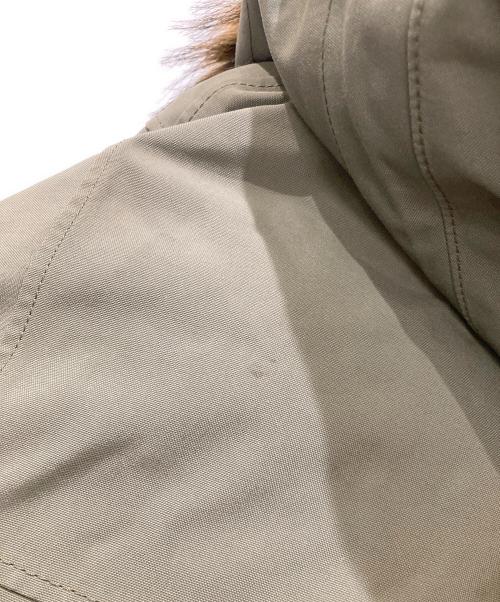 THE NORTH FACE（ザ ノース フェイス）THE NORTH FACE (ザ ノース フェイス) アンタークティカパーカ/ダウンジャケット カーキ サイズ:Sの古着・服飾アイテム