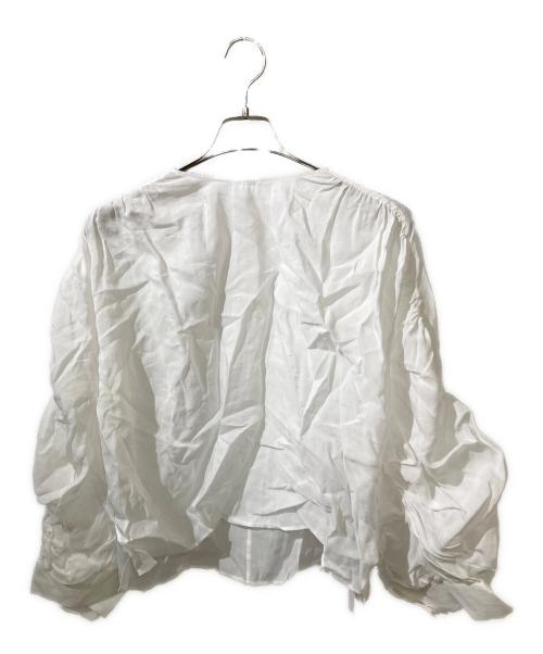 BEIGE（ベイジ）BEIGE (ベイジ) 【洗える】PAULINE / タックギャザーリネンボリュームブラウス ホワイト サイズ:2の古着・服飾アイテム